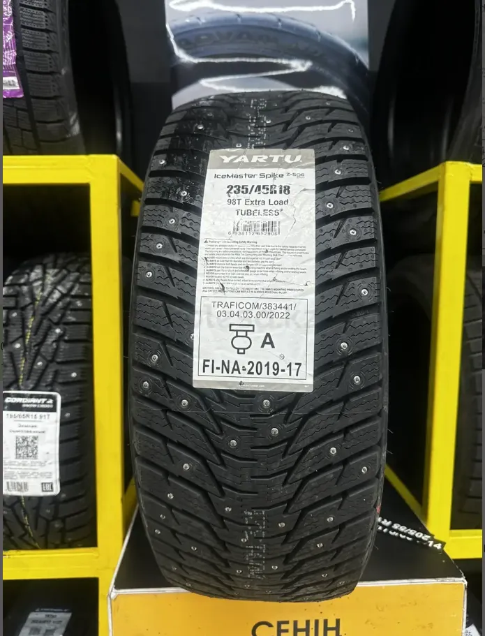 Yartu Z-506 235/45 R18 98 T с шипами(KONT3)